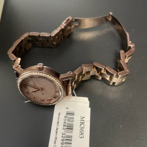 Michael Kors Watch - Picture 2 of 2